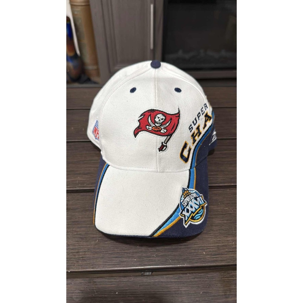 Tampa Bay Buccaneers Super Bowl XXXVII Champions Hat Cap Reebok Adjustable